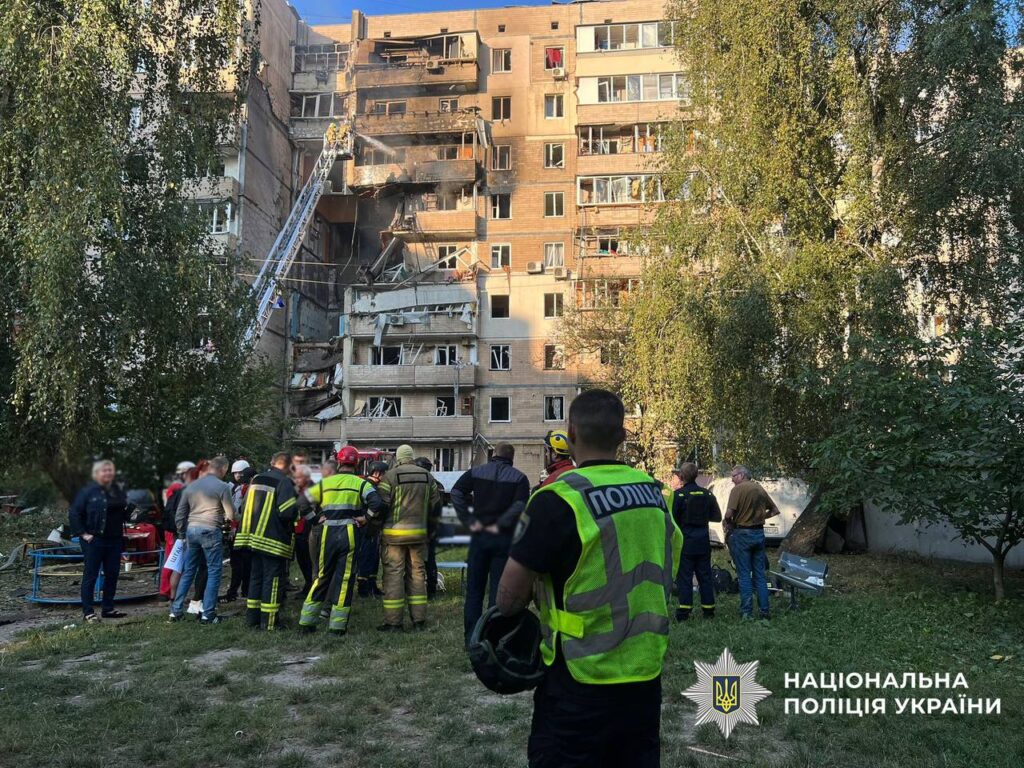 Атака на Київ: загинули жінка і немовля, 16 поранених, серед них двоє поліцейських (оновлення)