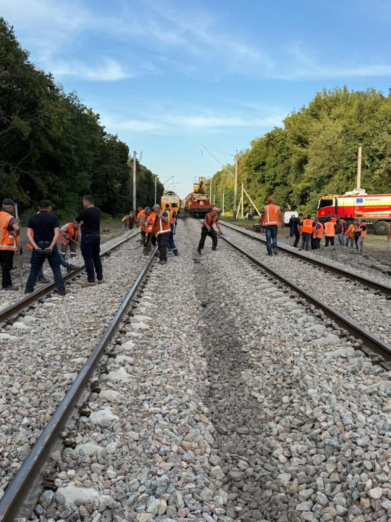 Відновлено рух потягів між Васильковом і Бояркою Відновлено рух потягів між Васильковом і Бояркою