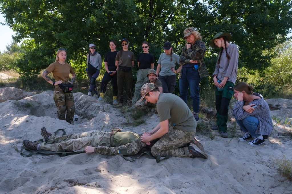 Київщина: спецкурси з CQB та мінної безпеки для випускників курсів спротиву