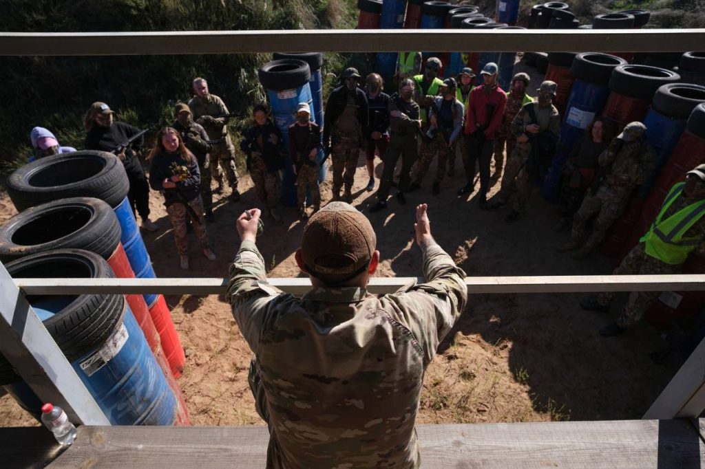 Київщина: спецкурси з CQB та мінної безпеки для випускників курсів спротиву