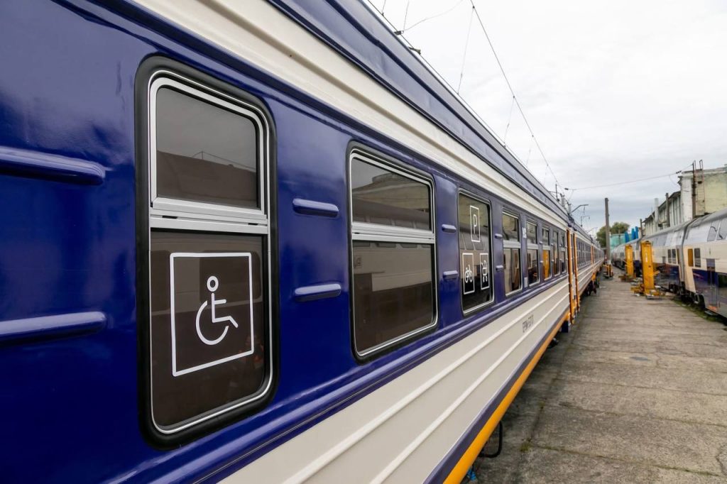 Київщина отримала 45-й модернізований електропотяг від початку війни