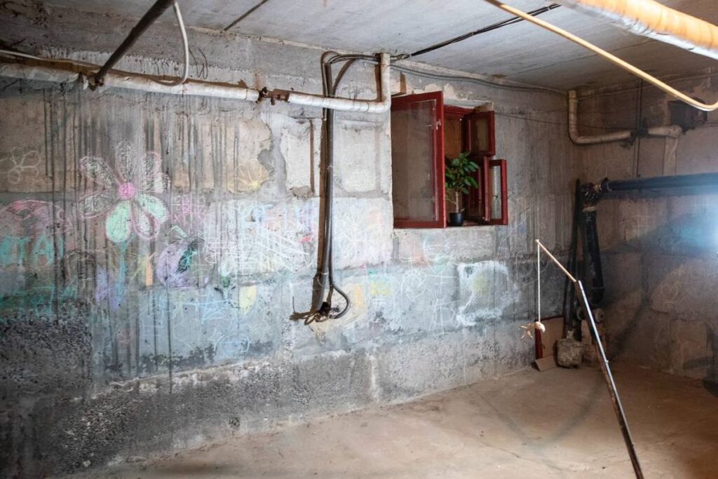 Київ розширює мережу укриттів: від початку війни відремонтовано 2,5 тисяч сховищ