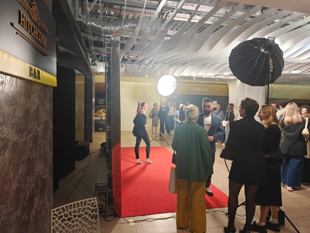 Романтичний трилер «Медовий місяць» виходить у прокат 11 вересня Романтичний трилер «Медовий місяць» виходить у прокат 11 вересня