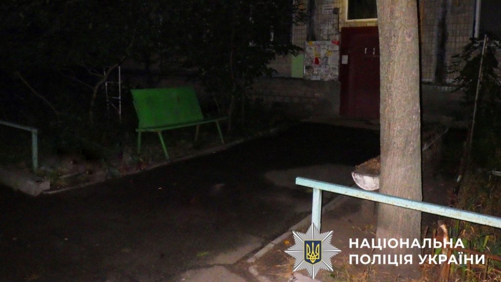 22-річний киянин поранив перехожого через сигарету