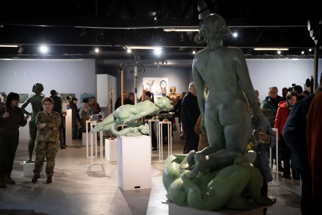 Київ: відкрили виставку автора монумента Незалежності — 200+ робіт Київ: відкрили виставку автора монумента Незалежності — 200+ робіт