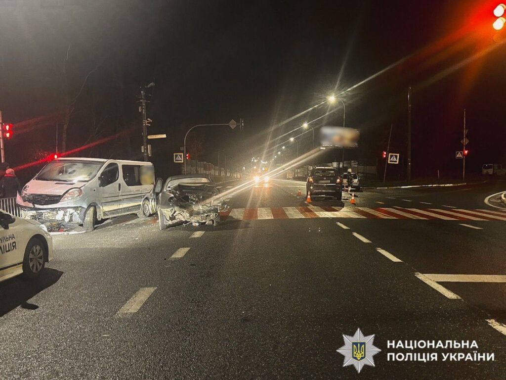 П'яний водій спричинив ДТП на трасі Київ-Чоп: серед постраждалих дитина ДТП на трасі
