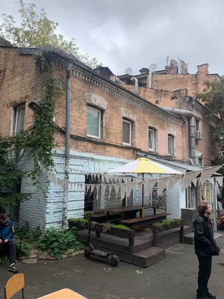 Кияни борються за збереження найстарішої будівлі на Рейтарській: петиція набрала 63% голосів