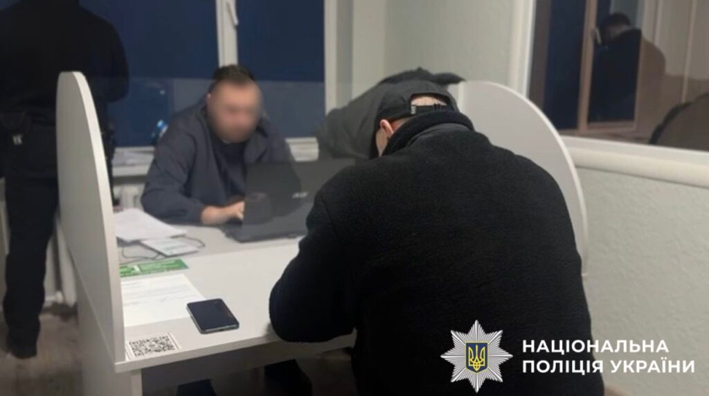 11 пострілів на кладовищі: троє киян убили знайомого під Бучею