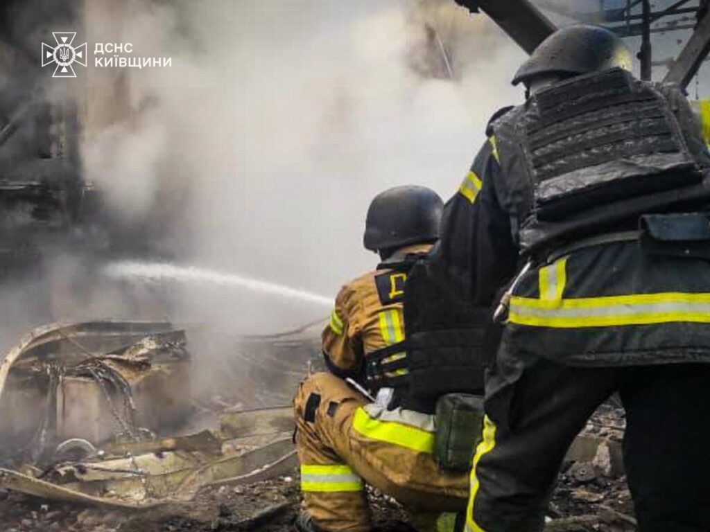 Графік відключень на 11 грудня: дві черги одночасно по 12 годин