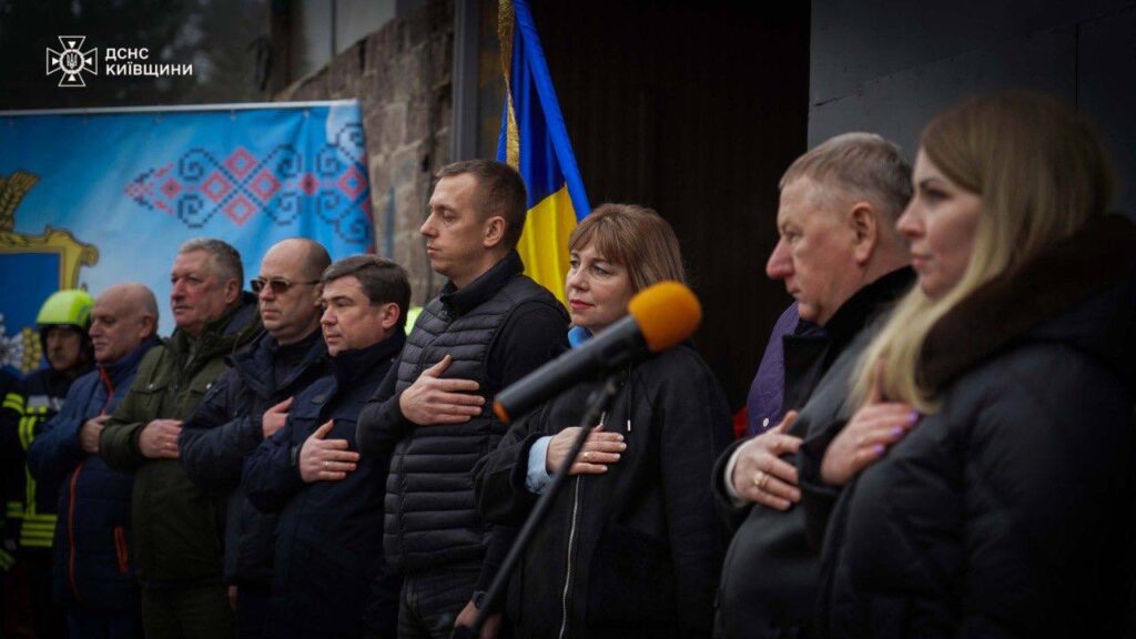 На Київщині створили пожежну команду в Калинівській громаді