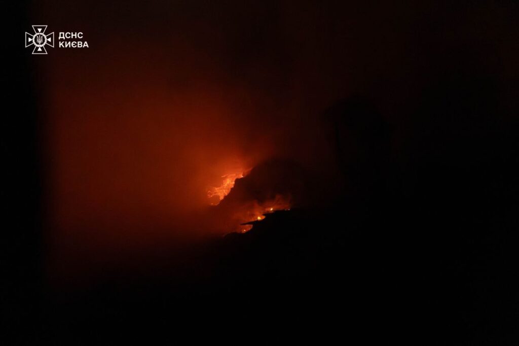 На Палладіна ДСНС ліквідувала пожежу за 85 хвилин