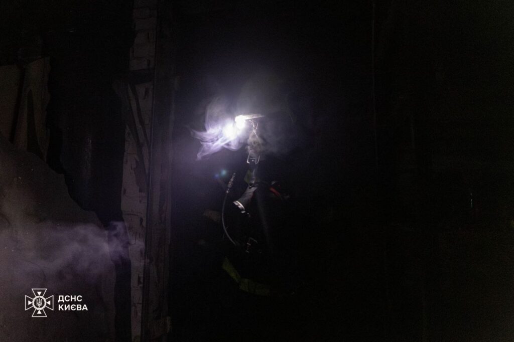 На Палладіна ДСНС ліквідувала пожежу за 85 хвилин