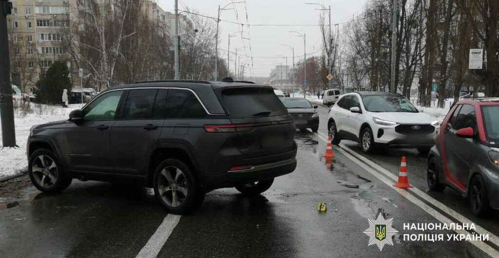На Якуба Коласа водій Jeep збив насмерть пішохідку: 48-річний водій позашляховика затриманий На Якуба Коласа водій Jeep збив насмерть пішохідку: 48-річний водій позашляховика затриманий