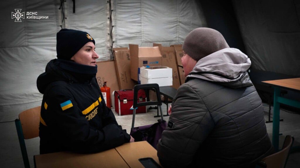 На Київщині психологи надають підтримку людям у пунктах незламності