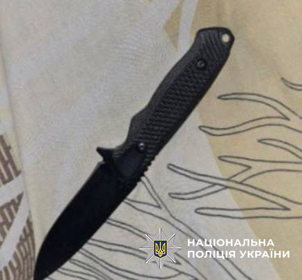 31-річний киянин госпіталізований з проникаючим пораненням живота: 46-річниого підозрюваного затримали