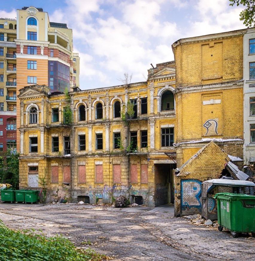 Будинок Сікорського у Києві на вулиці Ярославів вал, 15-Б