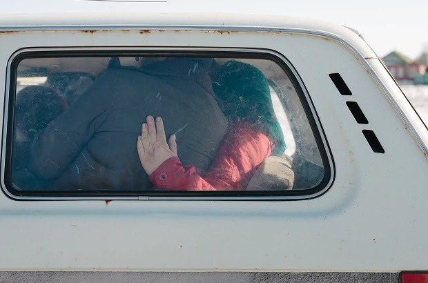 У Сенсі відкриють виставку Костянтина Гузенка, загиблого морпіха-фотографа У Сенсі відкриють виставку Костянтина Гузенка, загиблого морпіха-фотографа