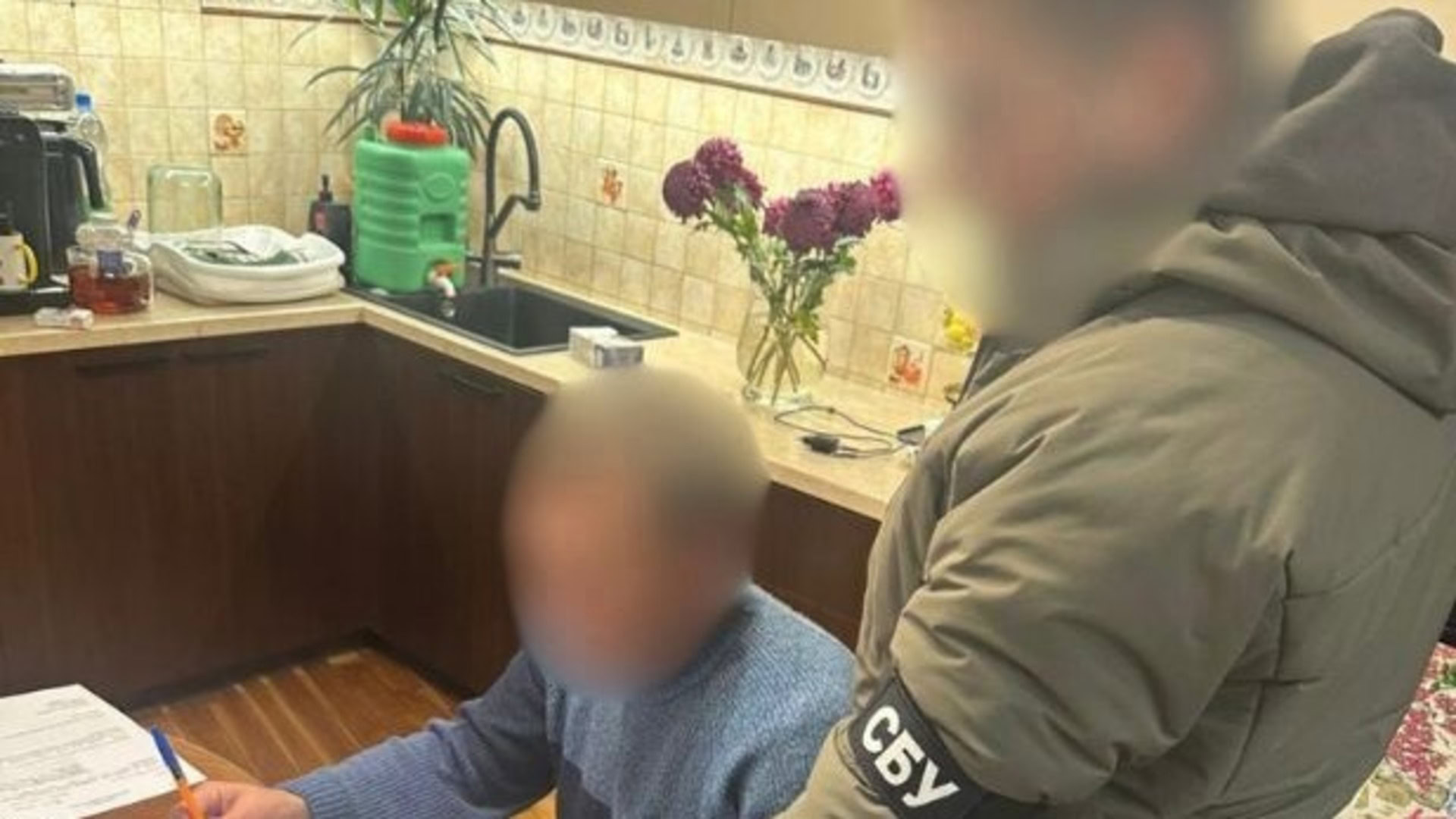 Працівник СБУ і підозрюваний