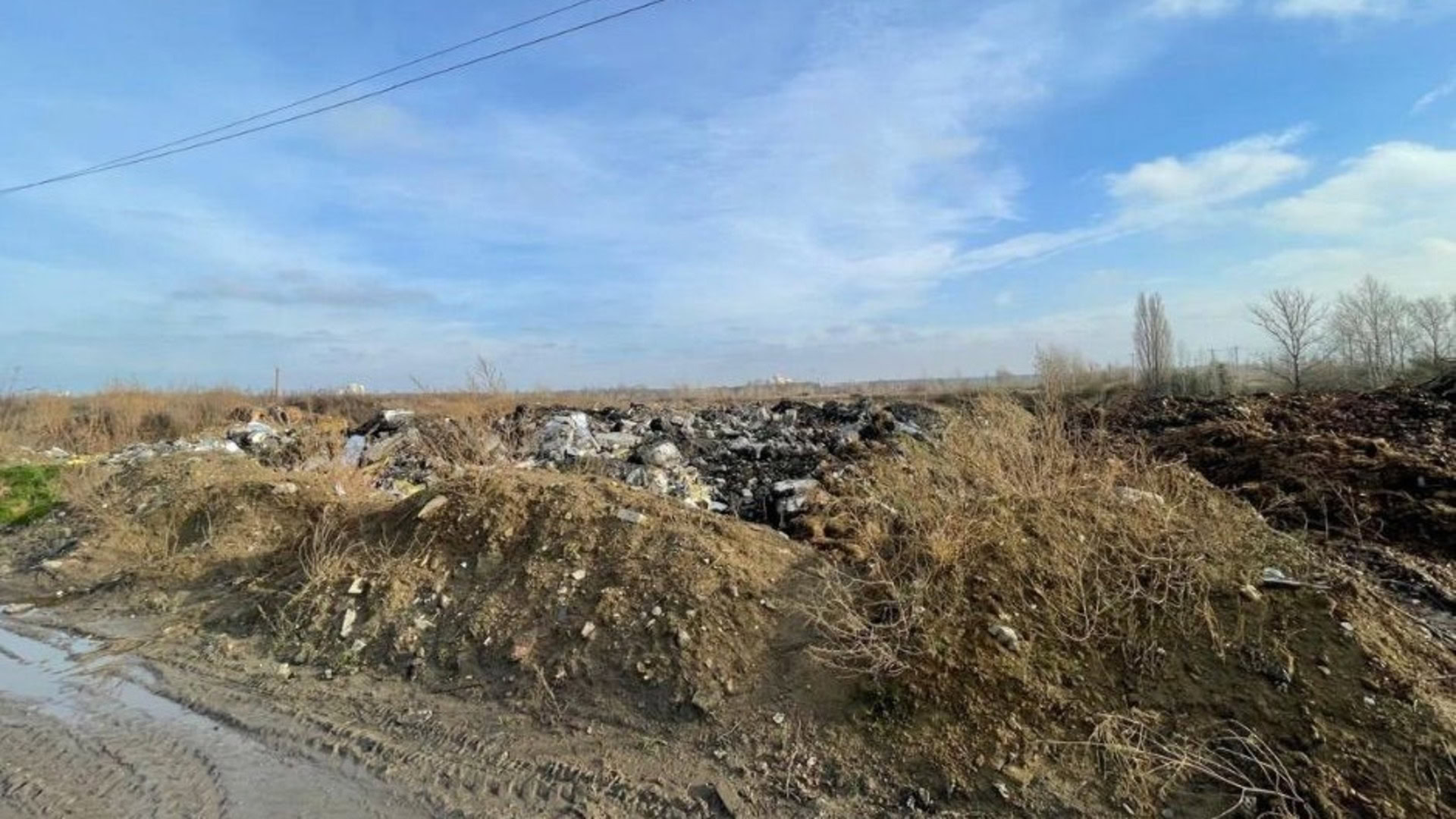 Одне зі сміттєзвалищ