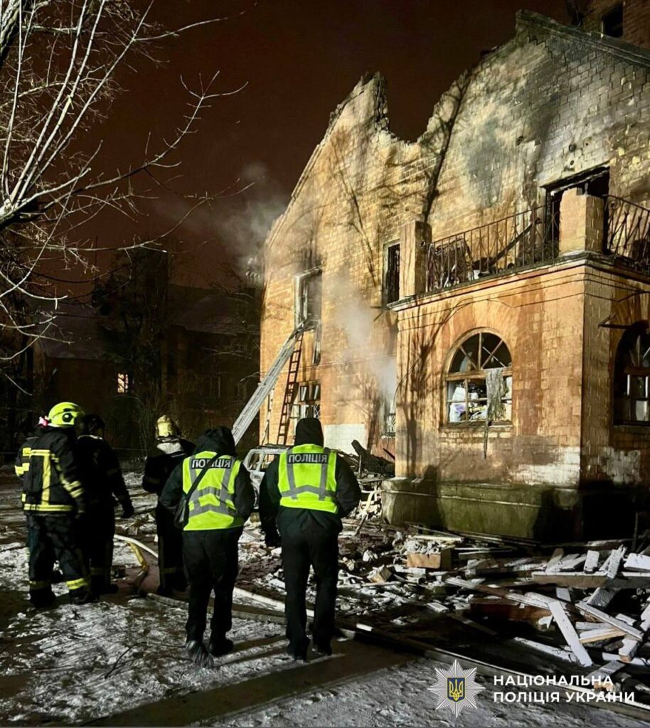 Під час атаки на столицю загинуло четверо людей: під час повторної атаки загинув медик (відео)