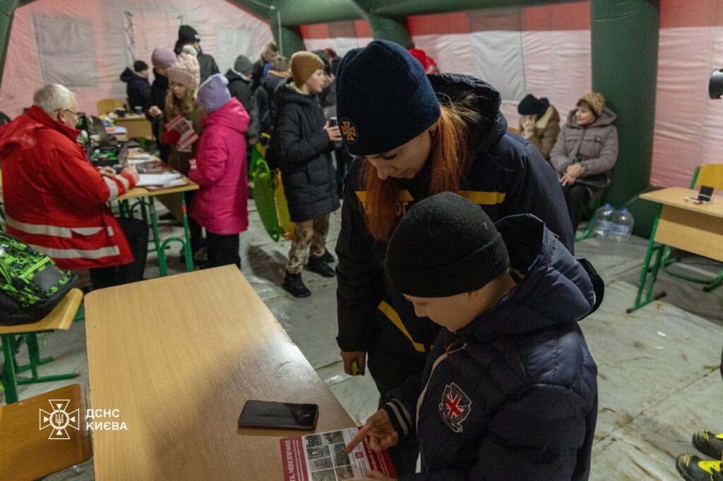 У Києві 6000 людей отримали допомогу: Пункти незламності працюють п'яту добу