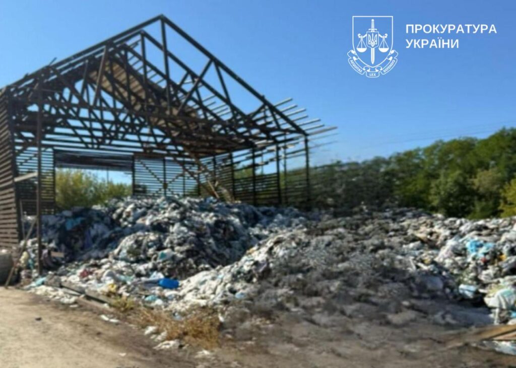 У Голосієві директора судитимуть за організацію звалища на 2 га