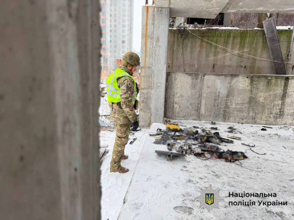 На Дарниці знайшли нездетоновану бойову частину дрона