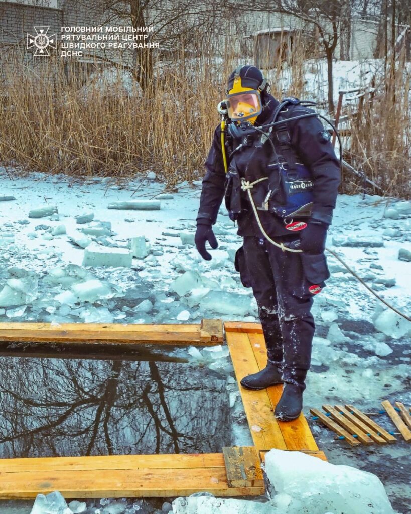 На Київщині у воді виявили вибухову частину БпЛА вагою 1,5 кг