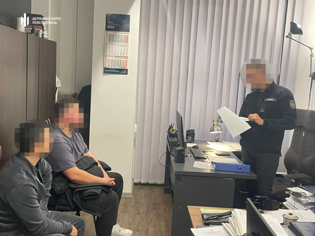 Двох правоохоронців судитимуть за побиття біля Голосіївського РТЦК