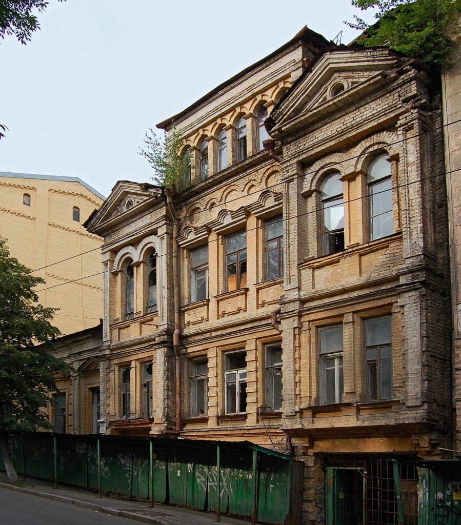 У Києві відкривається виставка на підтримку садиб Терещенків і Мурашка