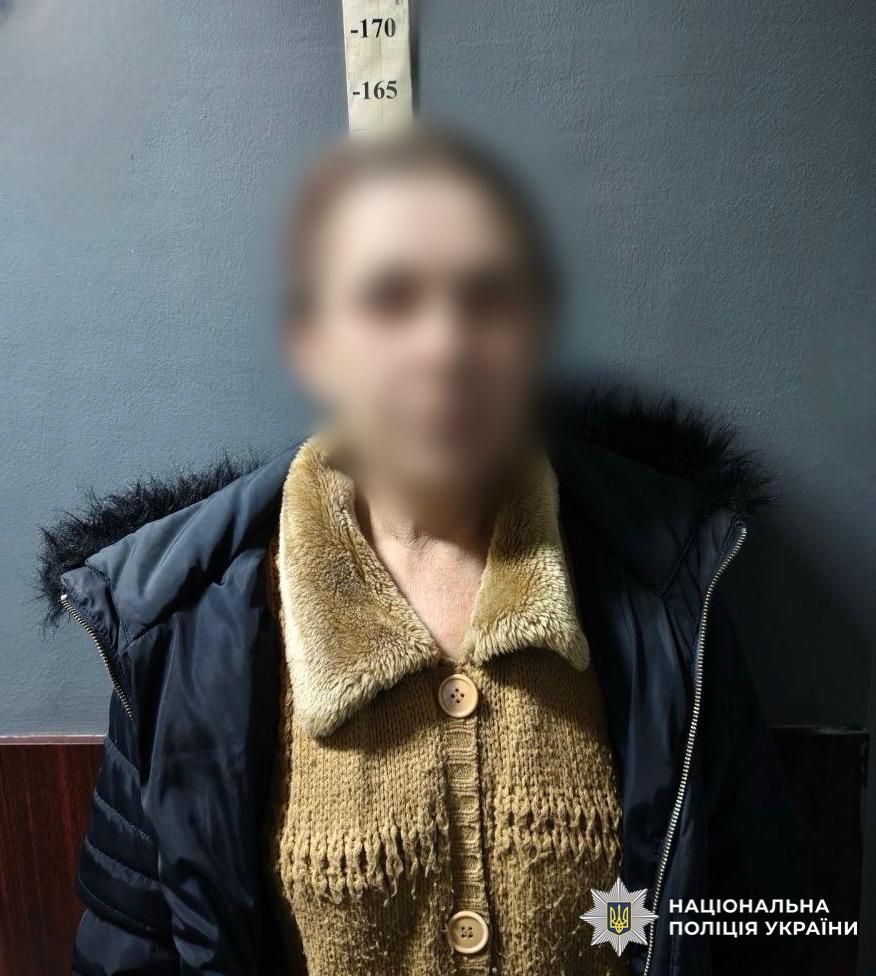 54-річна киянка поранила співмешканця ножем під час сварки через ревнощі