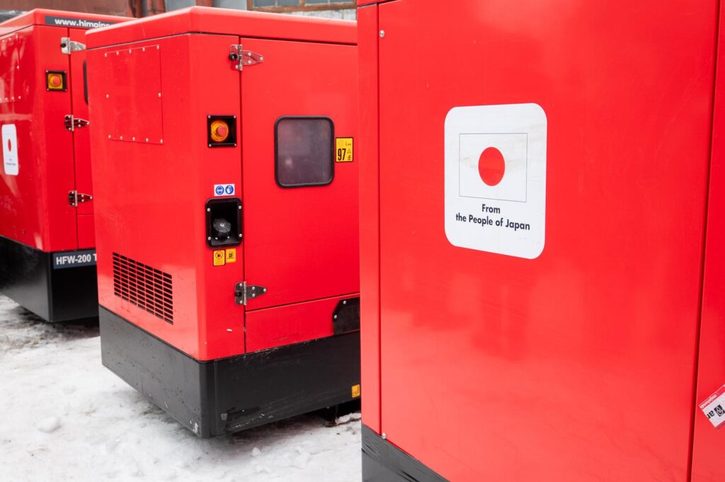 Київтеплоенерго отримало 13 генераторів від Японії