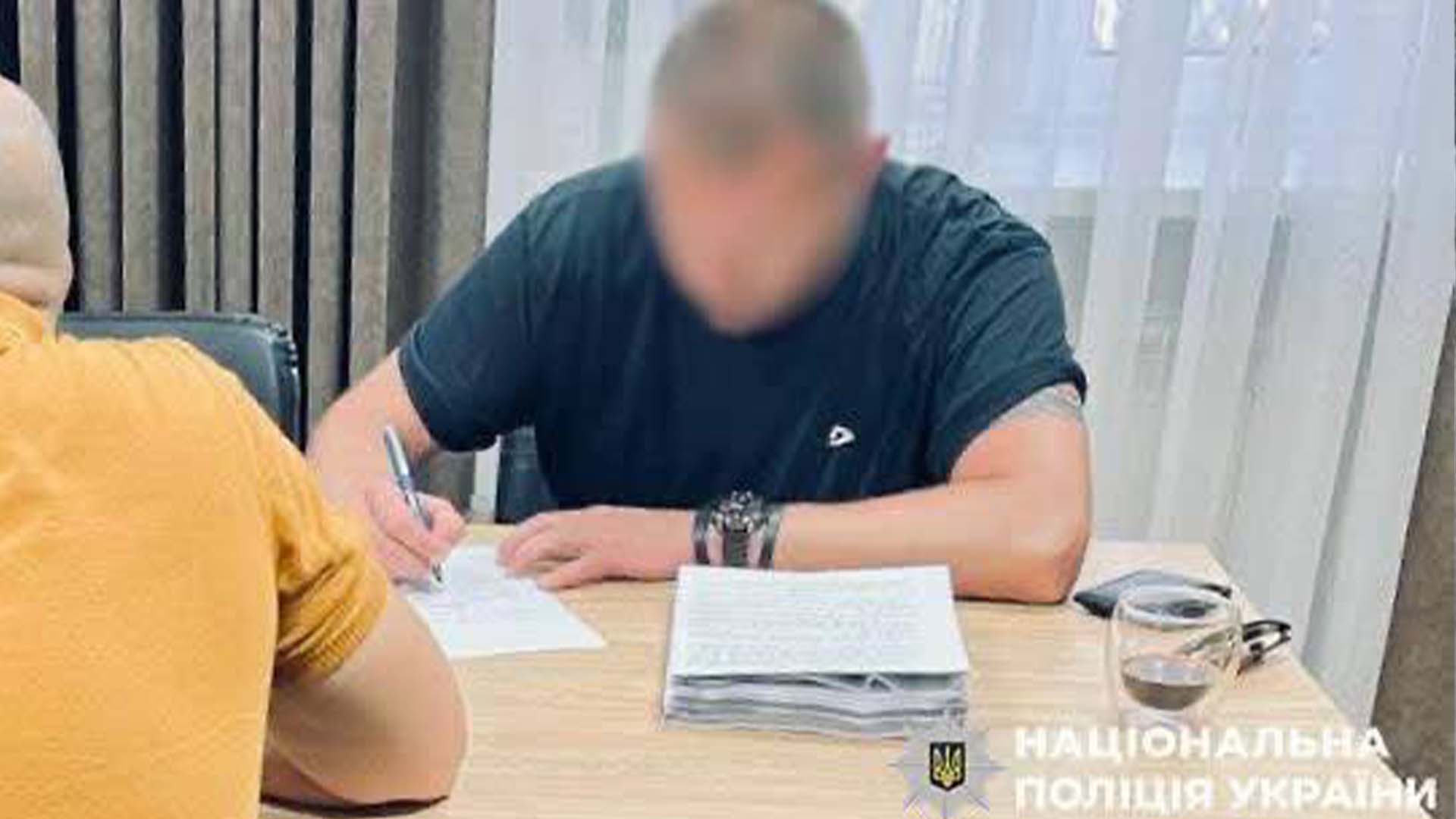 Слідча дія у справі про порушення при розподілі генераторів КМДА — ілюстрація до матеріалу про Деснянський район