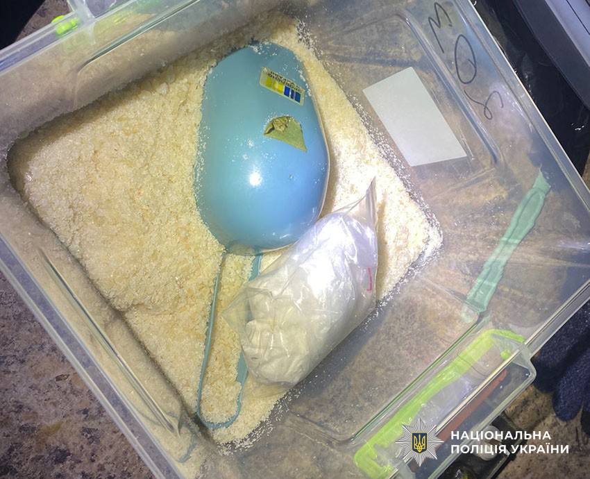 У Києві до суду відправили 10 наркоторговців