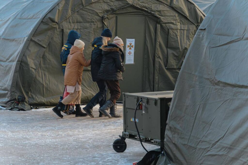 У Києві розгорнуто 79 нових пунктів обігріву після нічної атаки