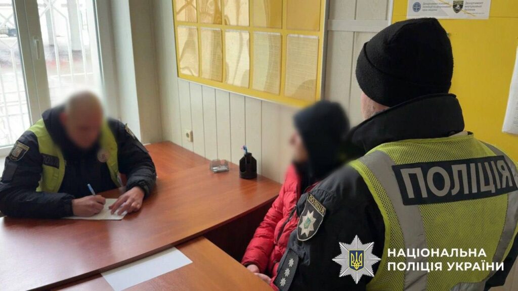 На Київщині друзі інсценували пограбування крамниці аби привласнити готівку та товари