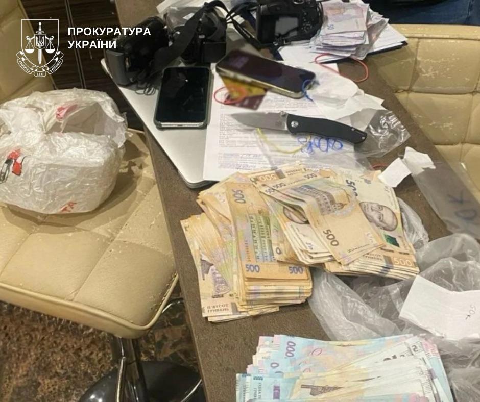 Наркобізнес під виглядом стоматології: у Києві судитимуть 5 осіб