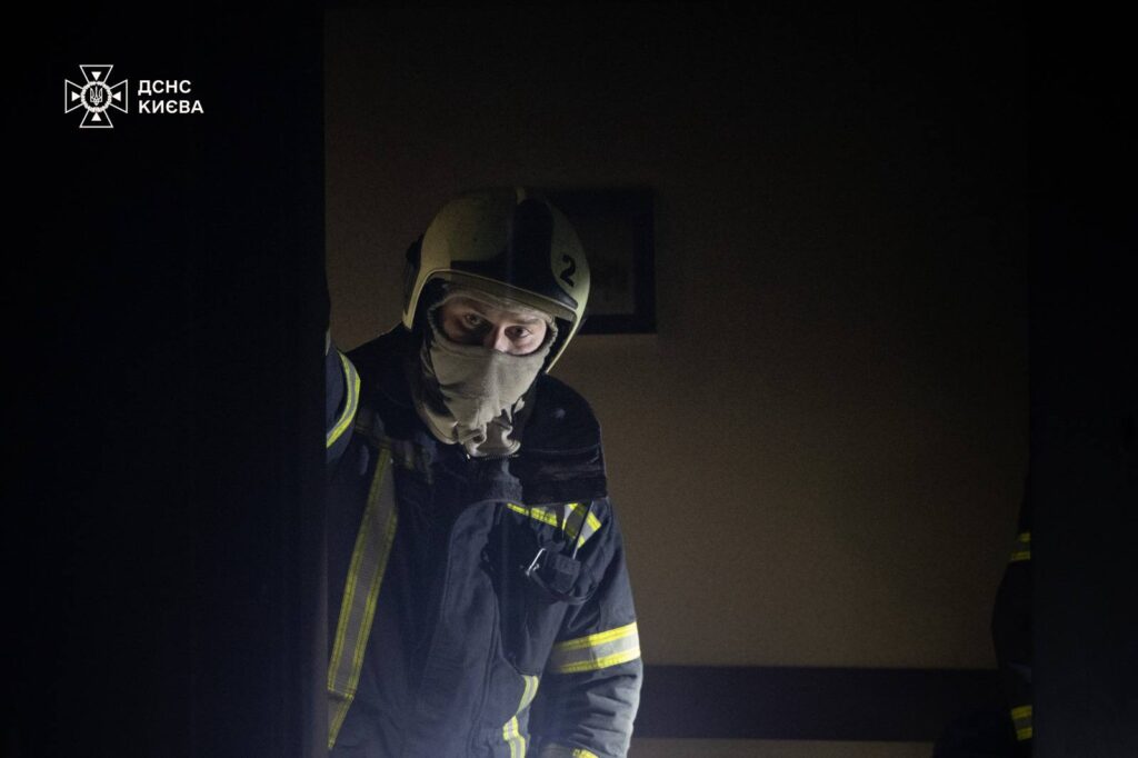 Друга пожежа за два дні: на Хрещатику знову горів готель