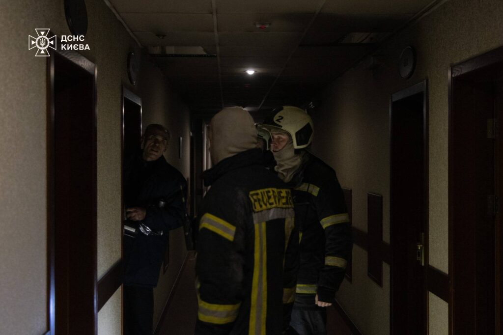 Друга пожежа за два дні: на Хрещатику знову горів готель