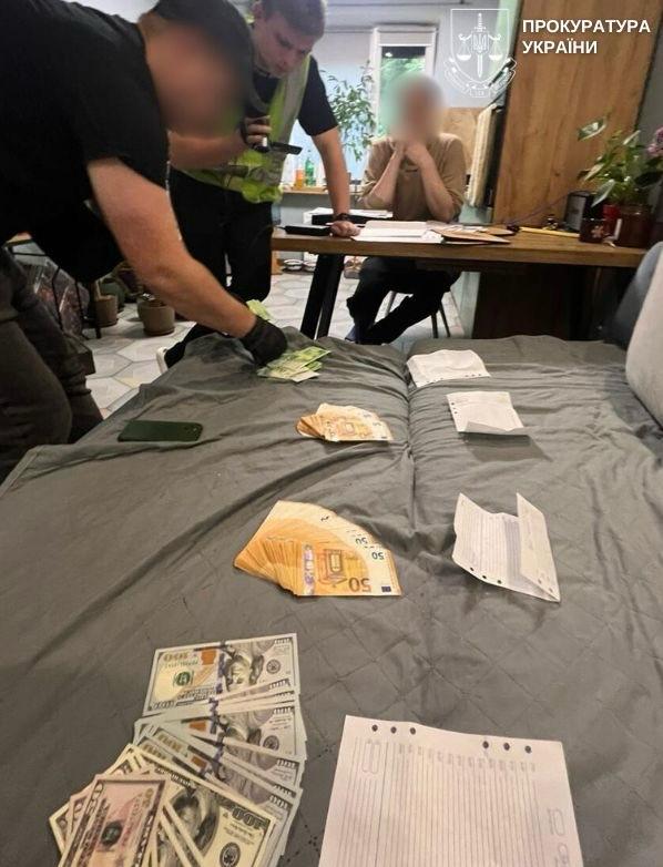 У Києві судитимуть трьох чоловіків за схему з бронюванням військовозобов'язаних