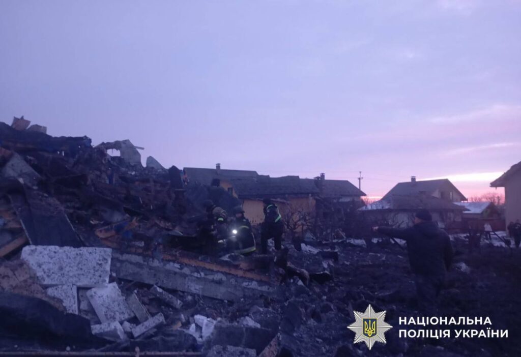 Атака на Київщину: загиблий і 15 постраждалих, четверо — діти