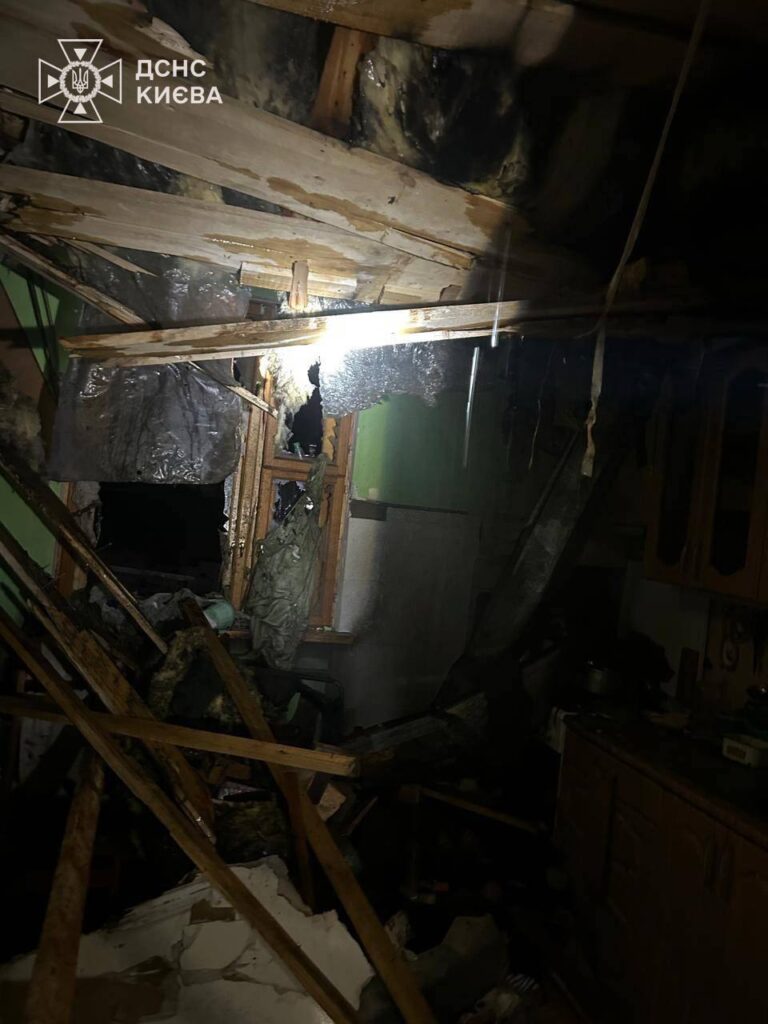 Атака на Київ вночі: пожежі в Голосіївському та Печерському районах