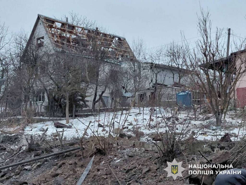 Атака на Київщину: пошкоджено 8 будинків у чотирьох районах Атака на Київщину: пошкоджено 8 будинків у чотирьох районах