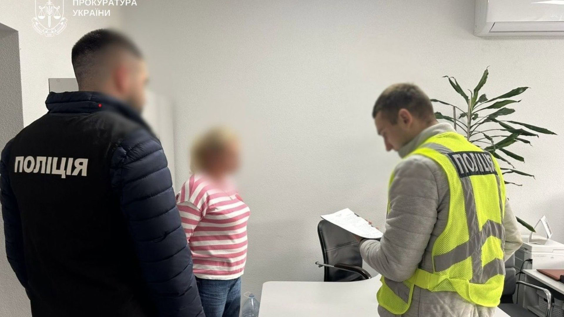 У Дніпровському районі судитимуть чиновницю та підприємця за