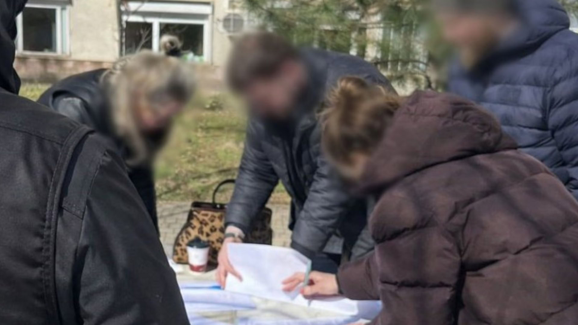 Поліцейські Києва викрили підприємця з Одеси, який за 6 тисяч доларів обіцяв фіктивне бронювання