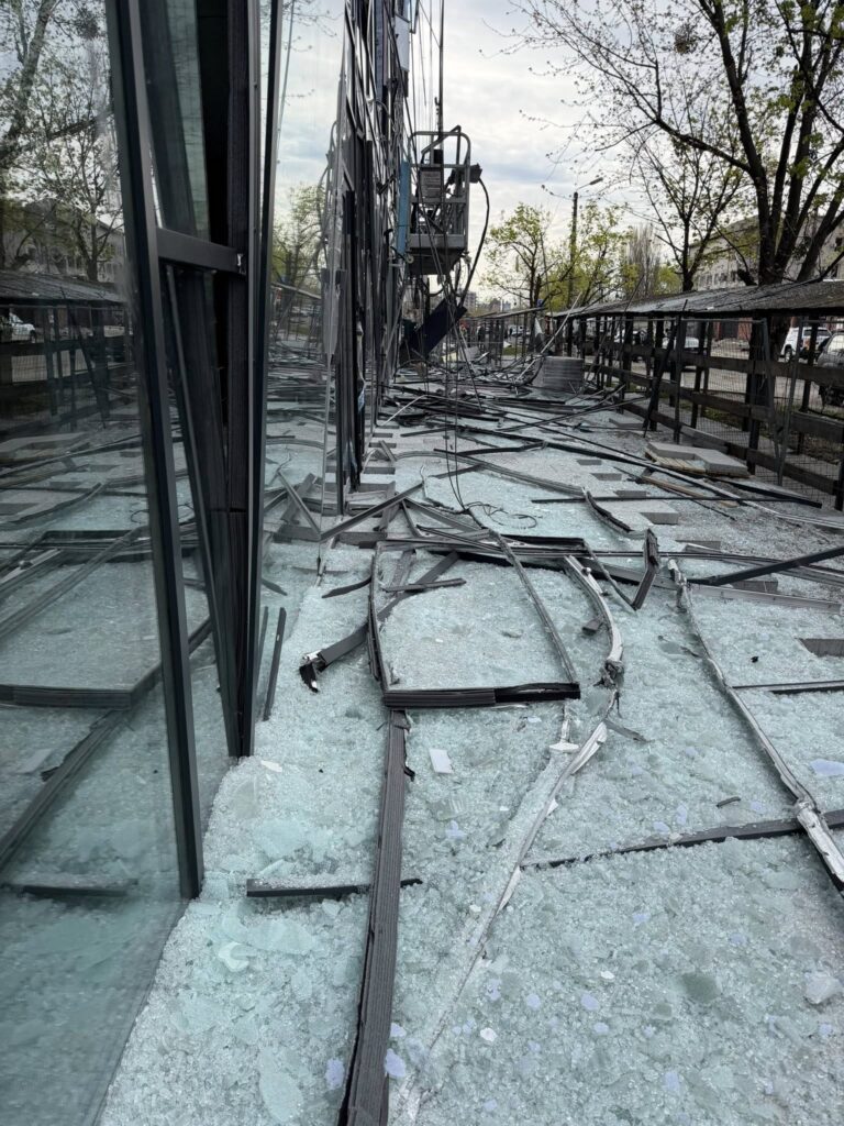 Від Сирця до Почайни: як виглядає Київ після атаки 16 квітня