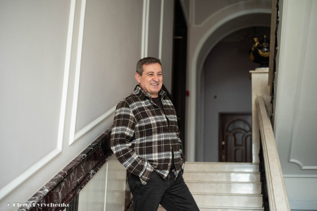 Богдан Струтинський. Театр як відповідь на час Богдан Струтинський. Театр як відповідь на час