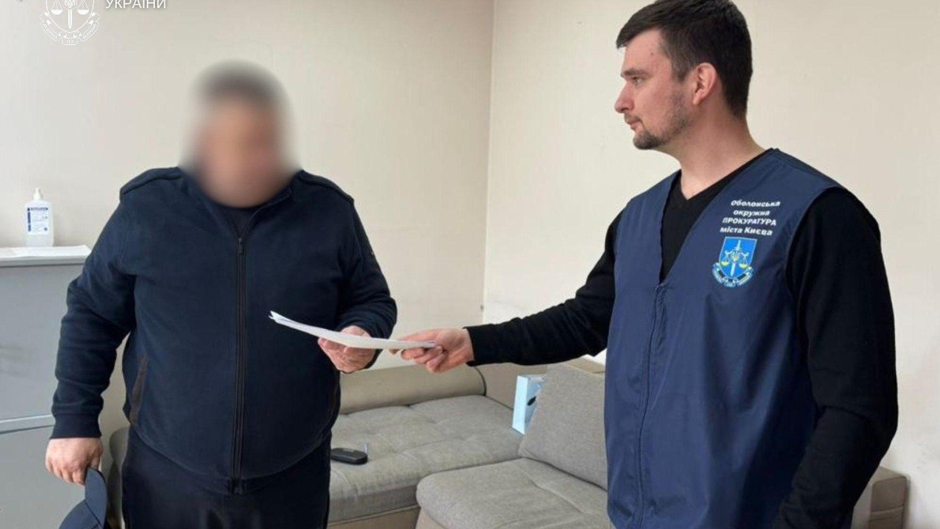 У Києві судитимуть шахрая, який торгував медичними документами для ухилення від мобілізації за $5000