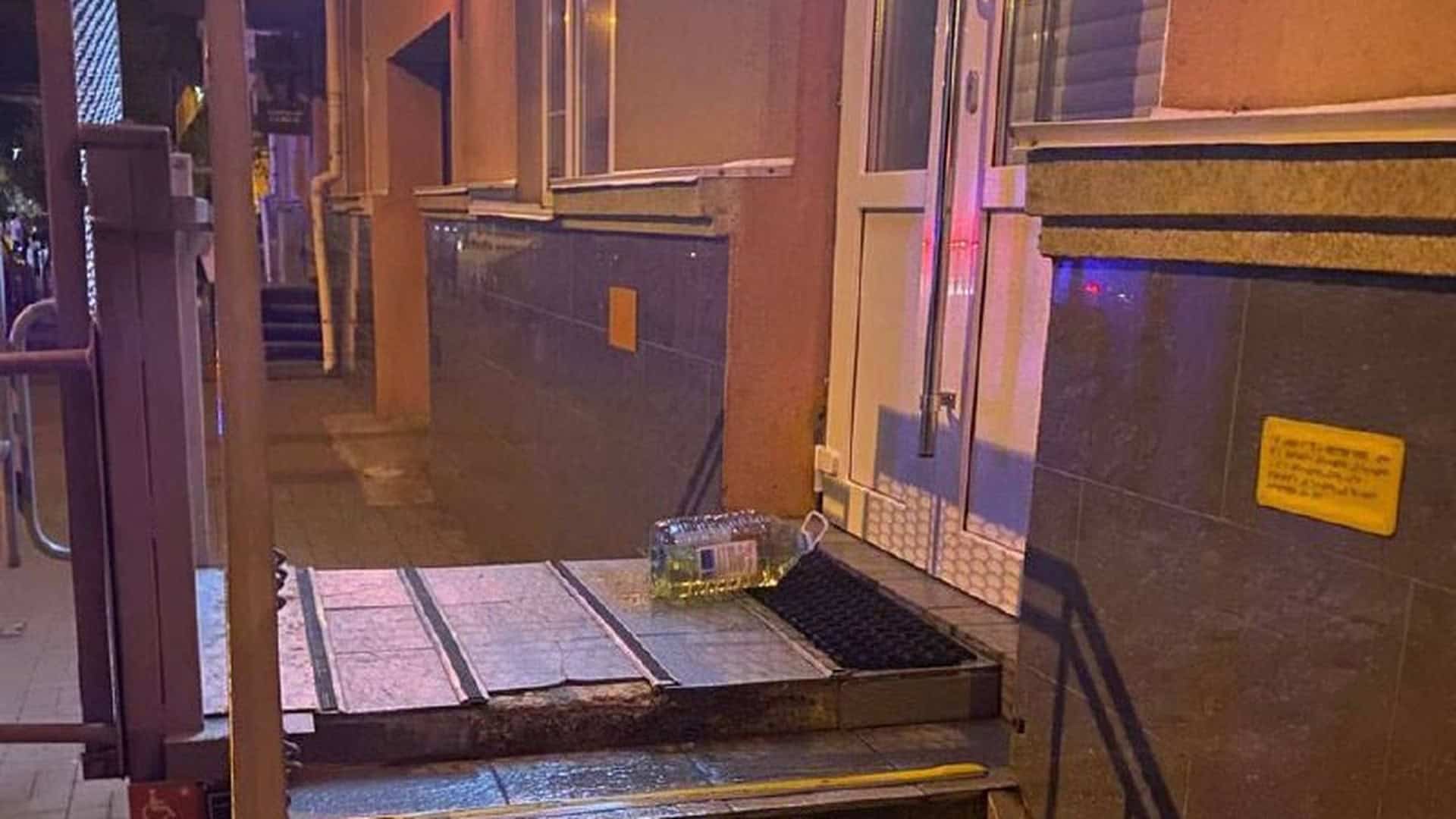 На Подолі суд дозволив знести Садибу Носача і дільницю 1902 року Патрульні поліцейські Києва під час затримання підозрюваного, який мав підпалити банківське відділення на замовлення ворожих спецслужб