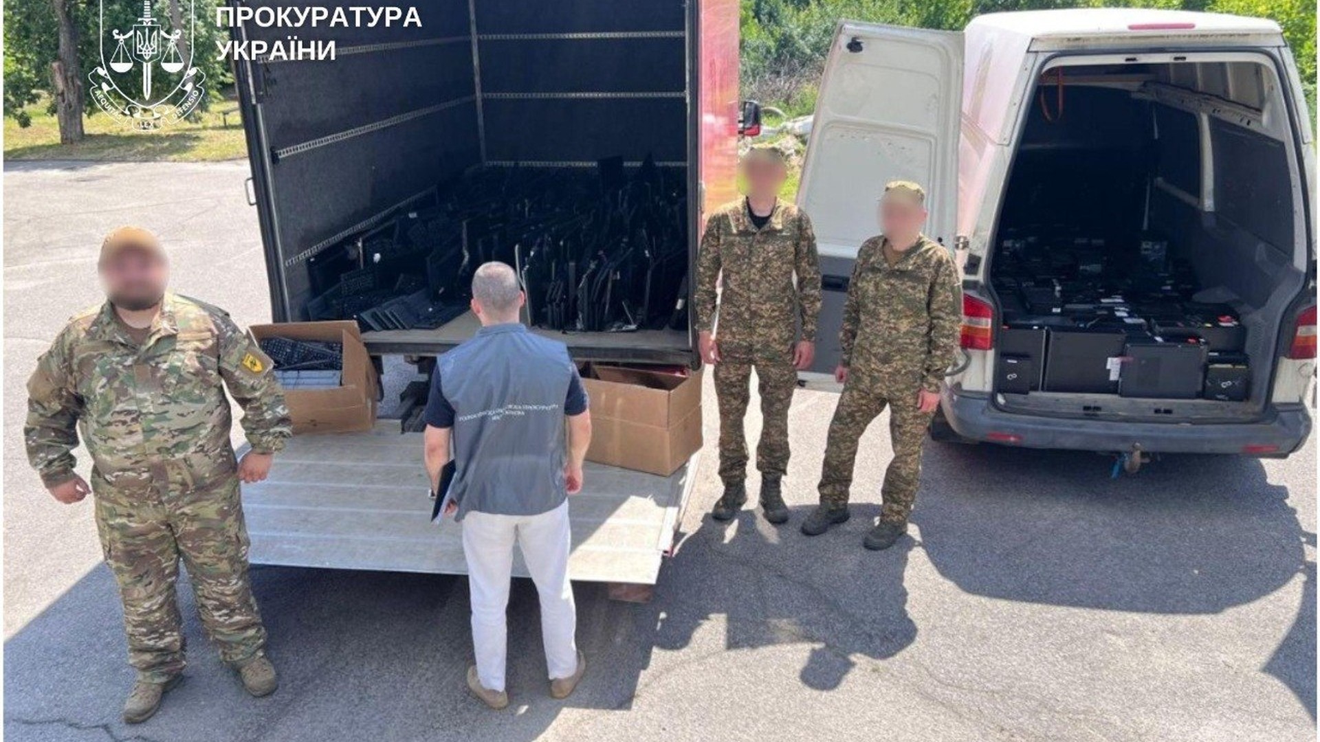 Комп'ютерна техніка з шахрайських кол-центрів Києва — понад 130 моніторів та 100 системних блоків передано на потреби ЗСУ